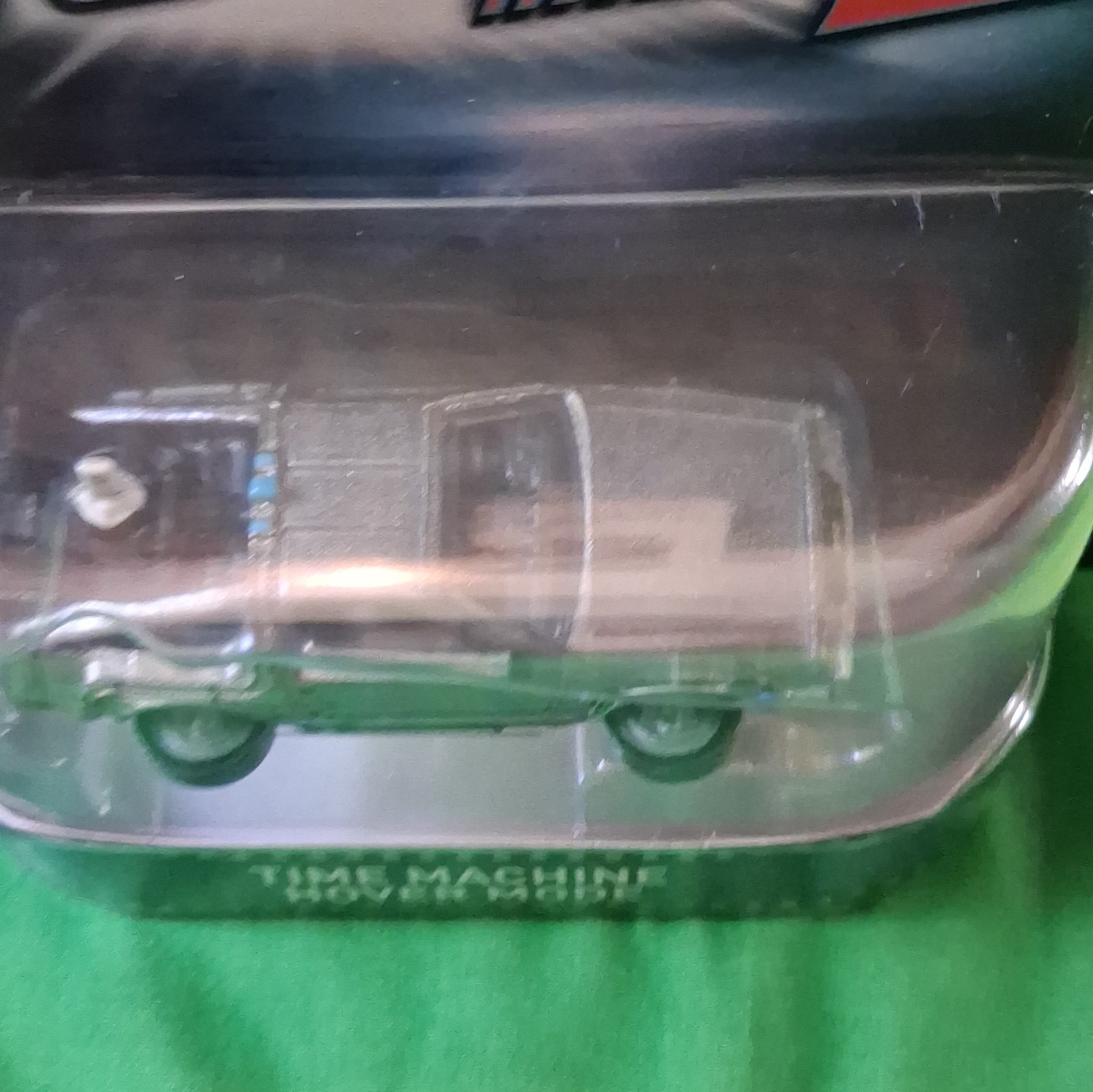 Hot Wheels Back to the Future DeLorean DMC-12 1:64 2012, 2014 Set 3 Unopened