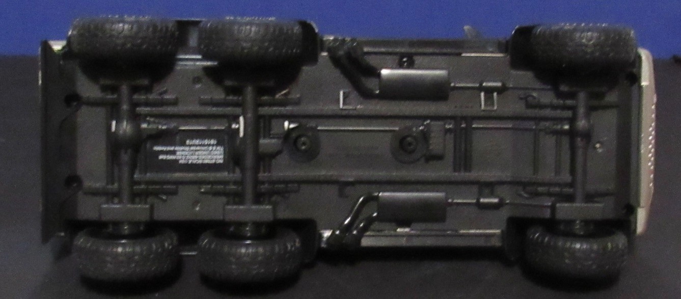 Mercedes-Benz G63 AMG 6×6 in 1/24 Scale Diecast by Jada