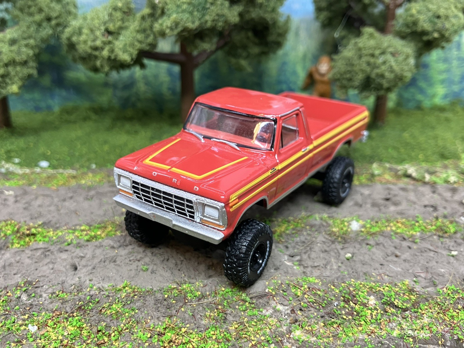 1978 Ford F-150 Ranger Explorer Lifted 4×4 Truck 1/64 Diecast Custom Greenlight