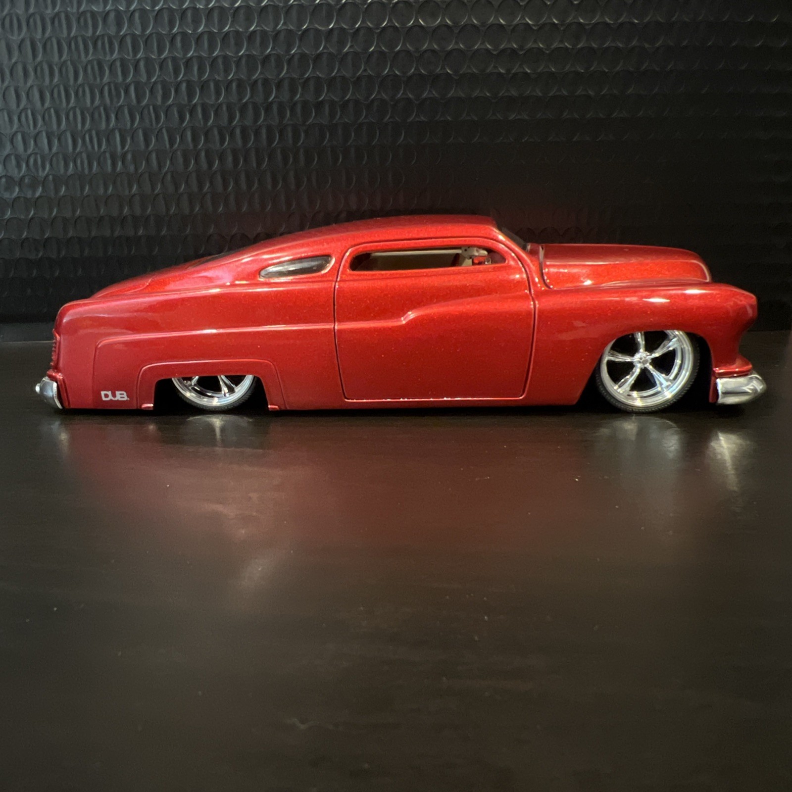 Vintage 2004 Jada 1:24 1951 Mercury Custom Coupe Dub City Old Skool Red Clean