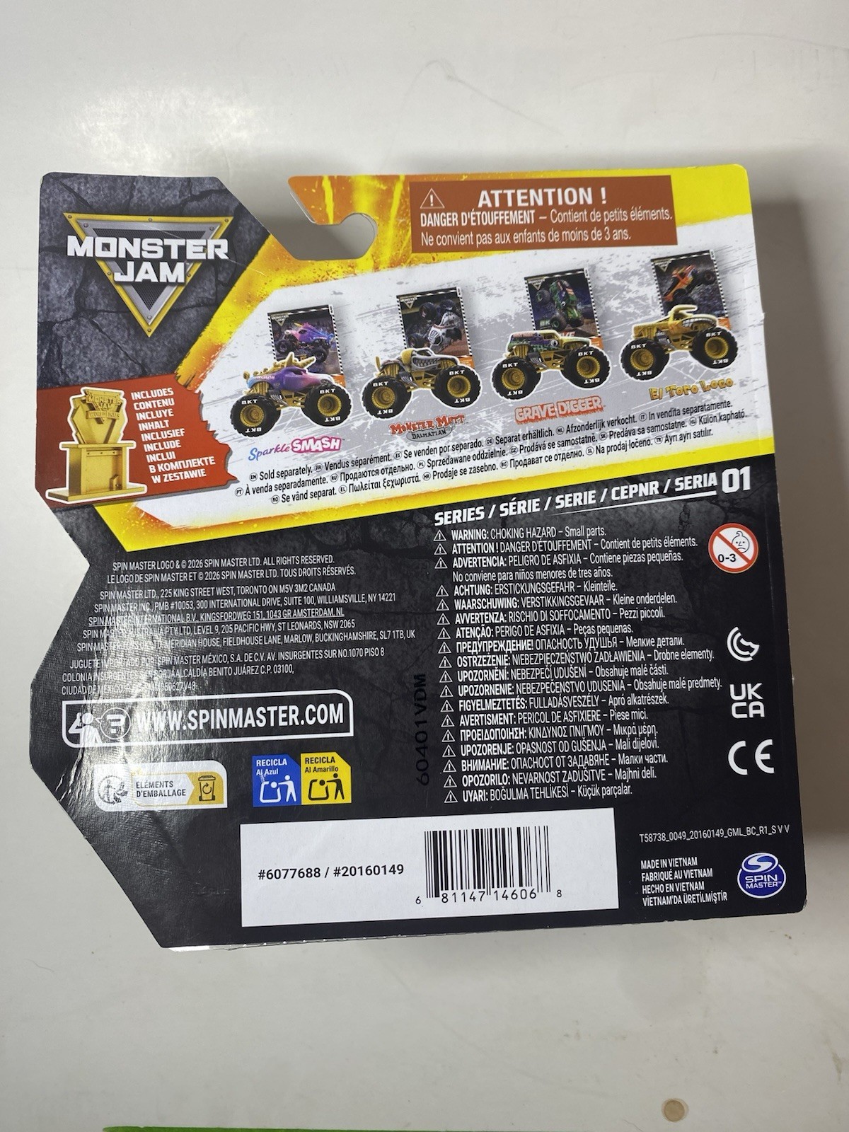 2026 Spin Master Monster Jam Gold Trophy Card – EL TORO LOCO – Series 1