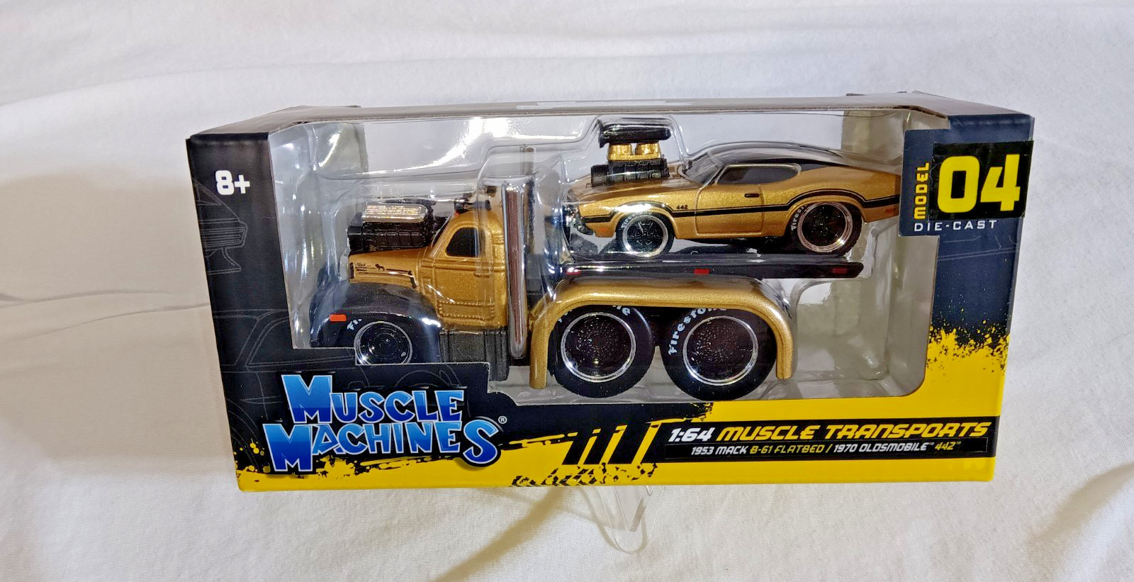 1:64 1953 MACK B-61 FLATBED & 1970 442 OLDSMOBILE OUT OF PRODUCTION SEALED NEW!!