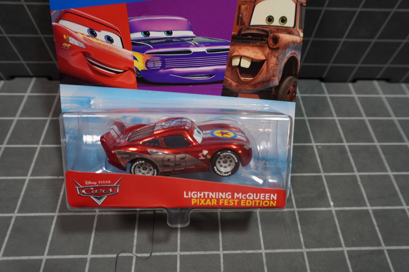DISNEY PIXAR CARS 2021 PIXAR FEST LIGHTNING MCQUEEN
