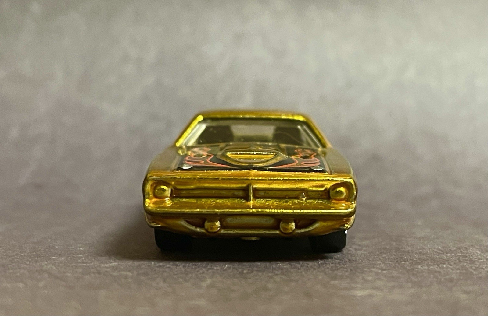 Hot Wheels New SUPER TREASURE HUNT ‘70 Plymouth AAR Cuda Random Parts Un-Spun