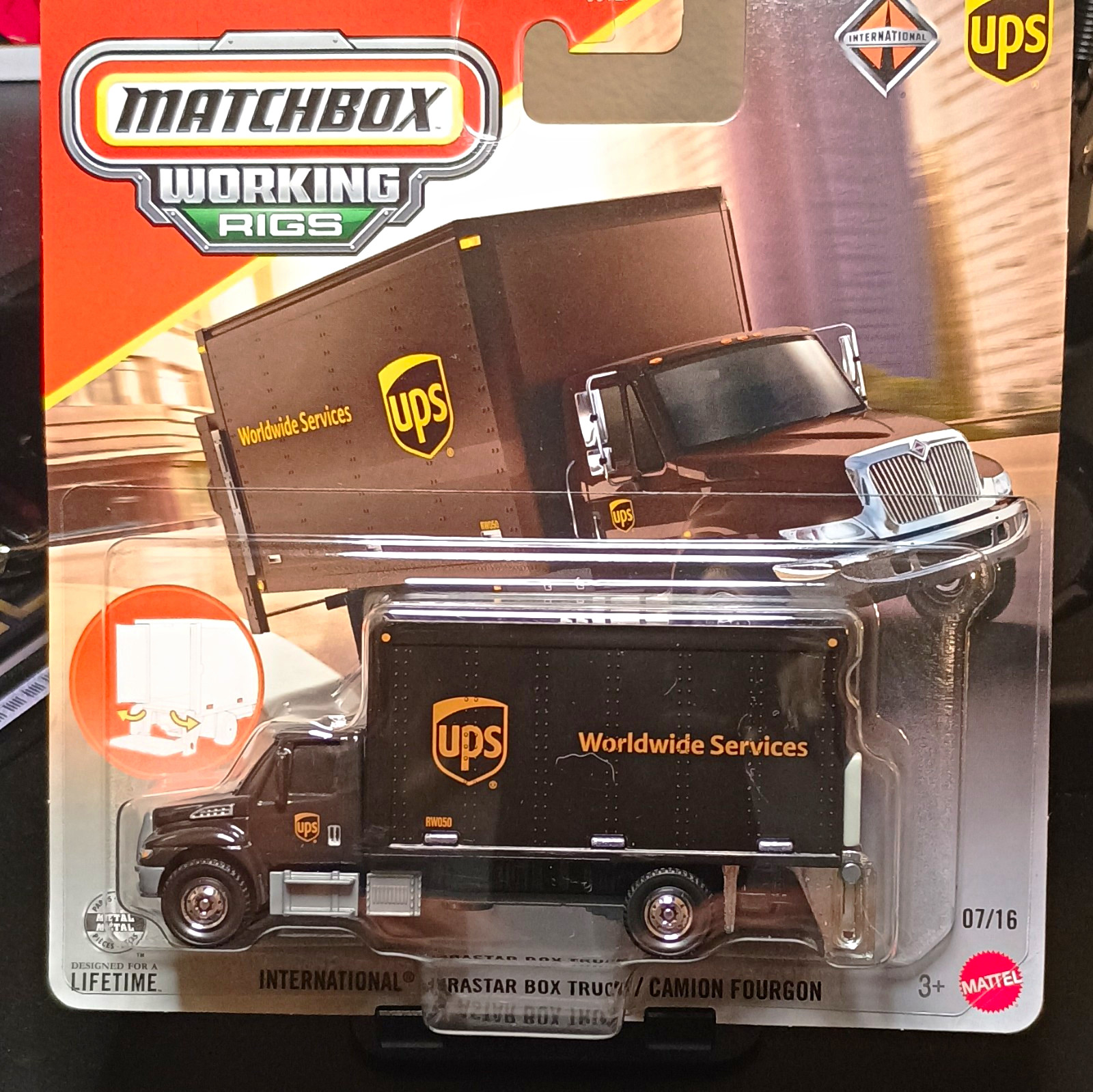 Matchbox Working Rigs UPS International DuraStar Box Truck 1:64 Diecast