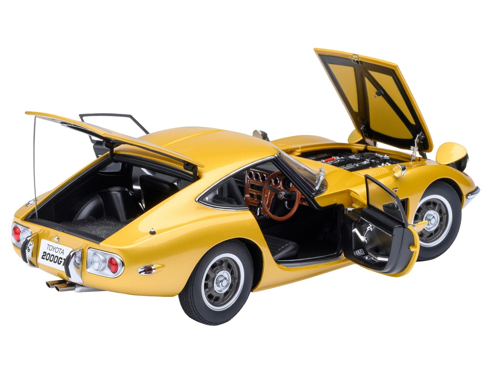1967 TOYOTA 2000GT RHD GOLD 1/18 MODEL CAR BY AUTOART 79549
