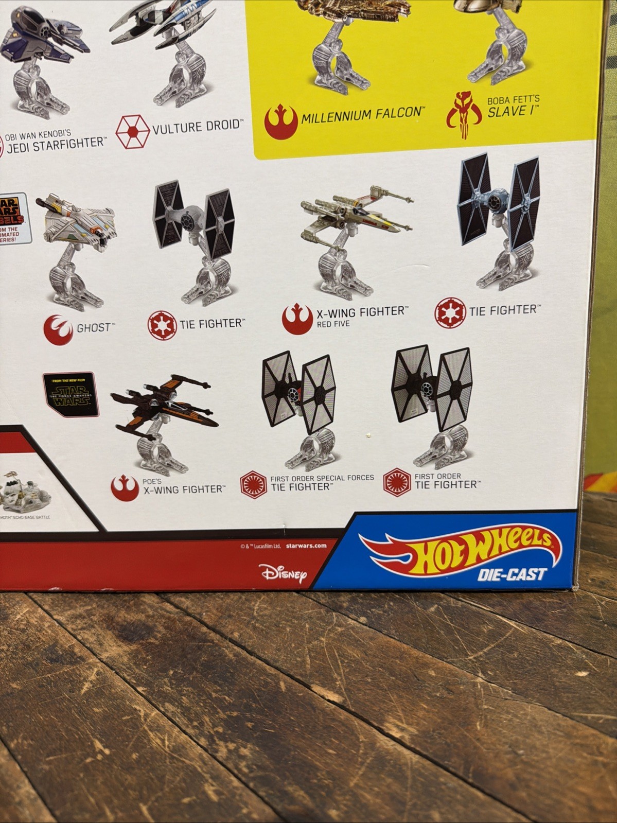 HOT WHEELS DIECAST DISNEY STAR WARS HERO & VILLAIN STARSHIPS 11 PACK FIGURE RARE