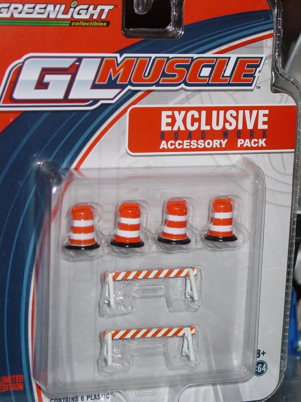 Greenlight 2013 ROAD WORK ACCESSORY PACK COLLECTIBLE ROAD BLOCK SET MIP