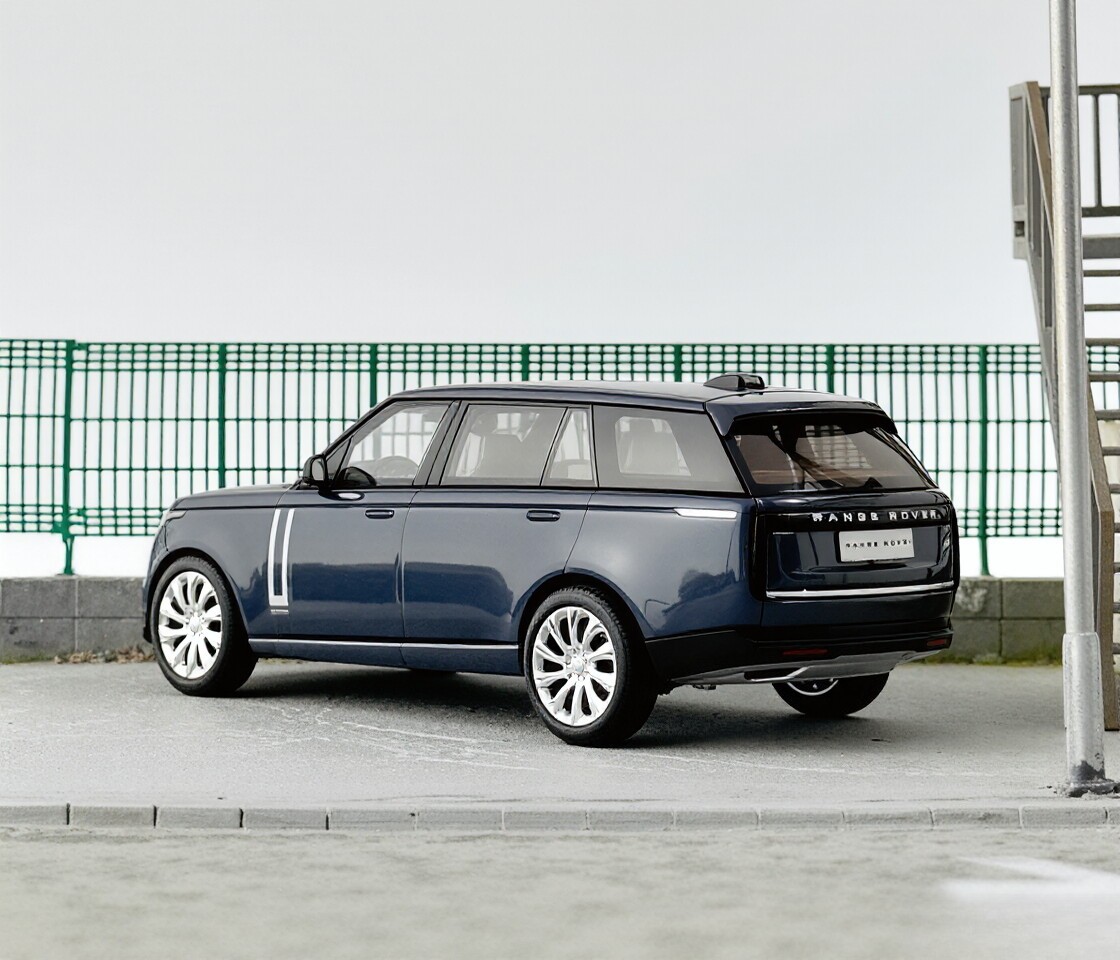 LCD 1:64 Blue 2022 Range Rover Luxury SUV Sports Model Diecast Metal Car