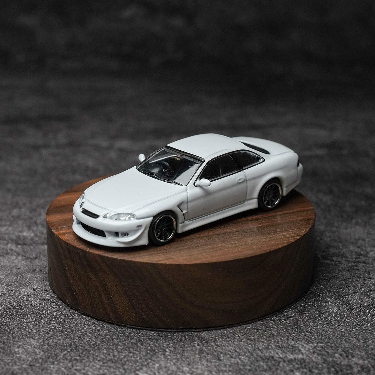 1:64 Scale VERTEX Soarer JZZ30 Alloy Diecast Vehicle Model Collectible Piece