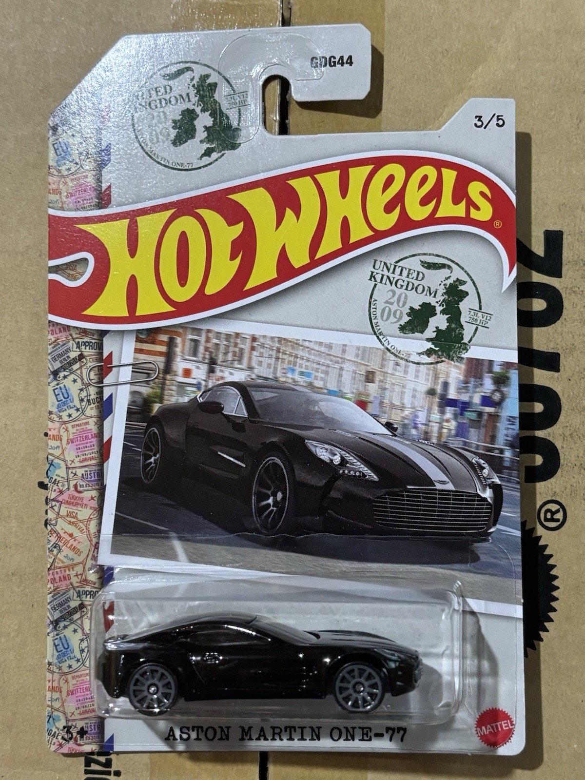 Hot Wheels 2022 Aston Martin One-77 United Kingdom World Class Racers NMOC