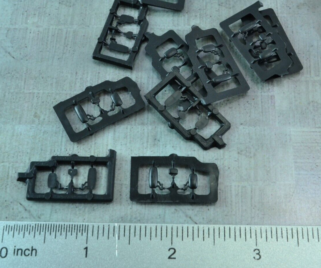 Herpa 10X Cab Side Mirrors for Tractor Unit – Trucks 1:87 (HO381)