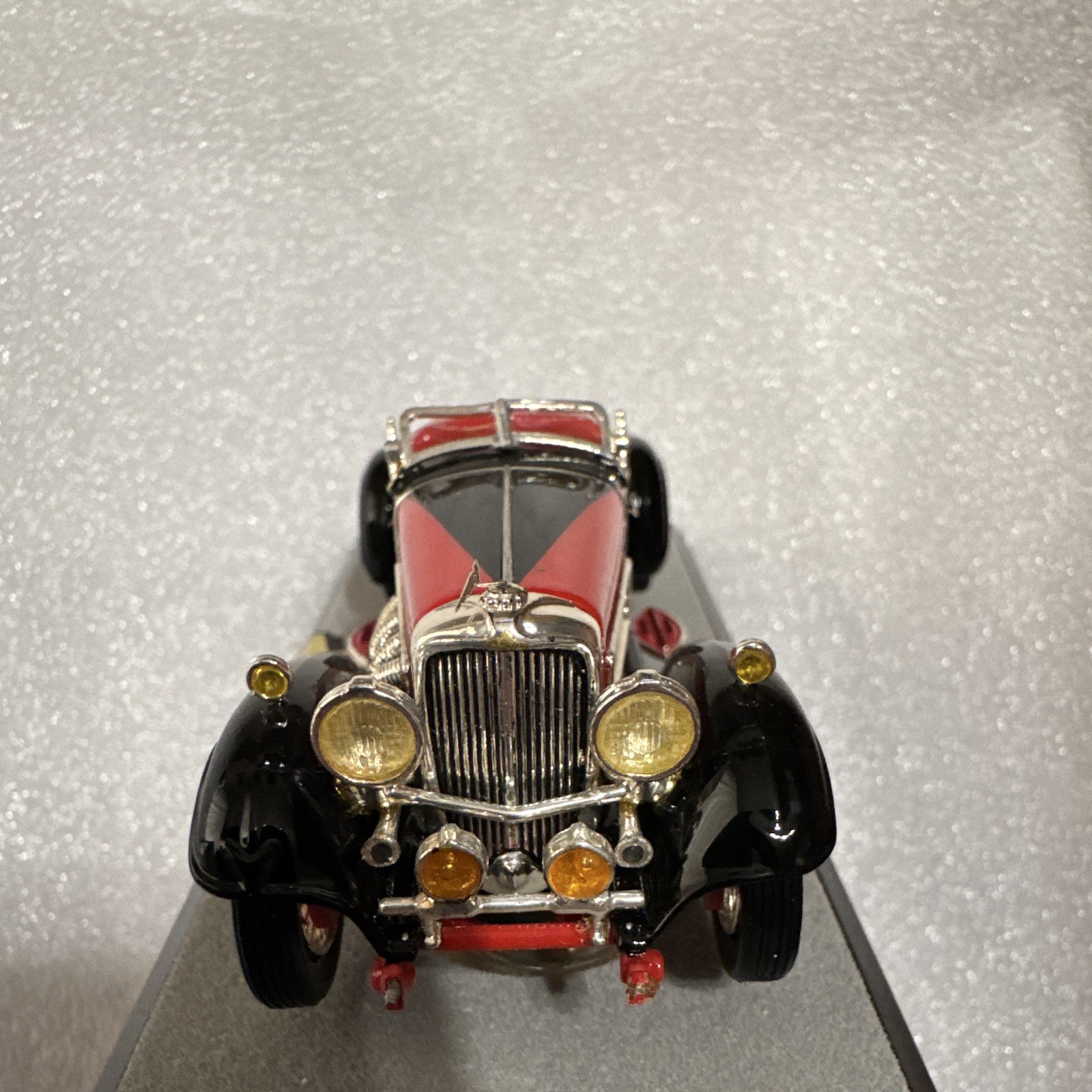 Stylish Cars 1931 Duesenberg J Speedster J-465 1/43 Black/Red Diecast – No Box