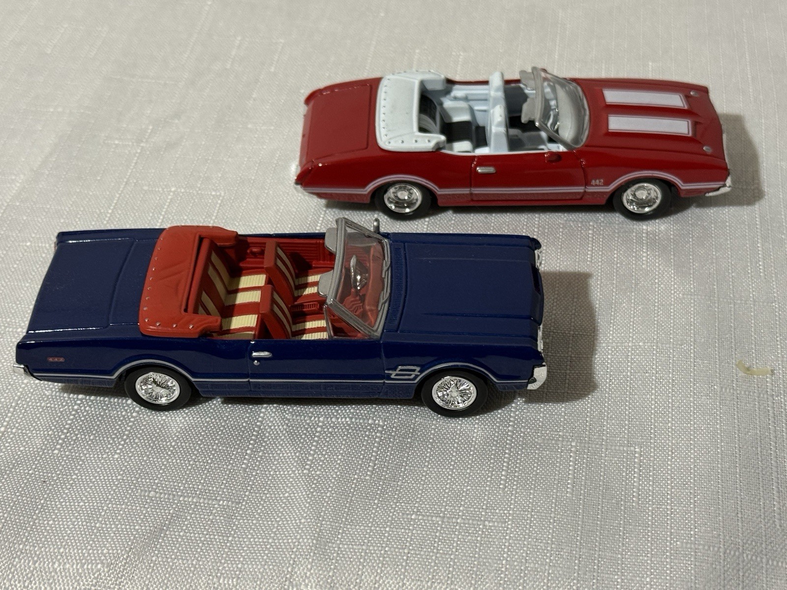 Lot of 8 Mixed 1/43 Convertible’s GTO Olds Cobra Impala Ford Cadillac Married
