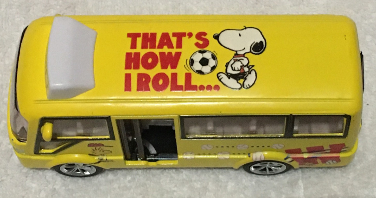 Peanuts Snoopy’s “That’s How I Roll” Diecast 5.5″ Bus Yellow Side Door Opens