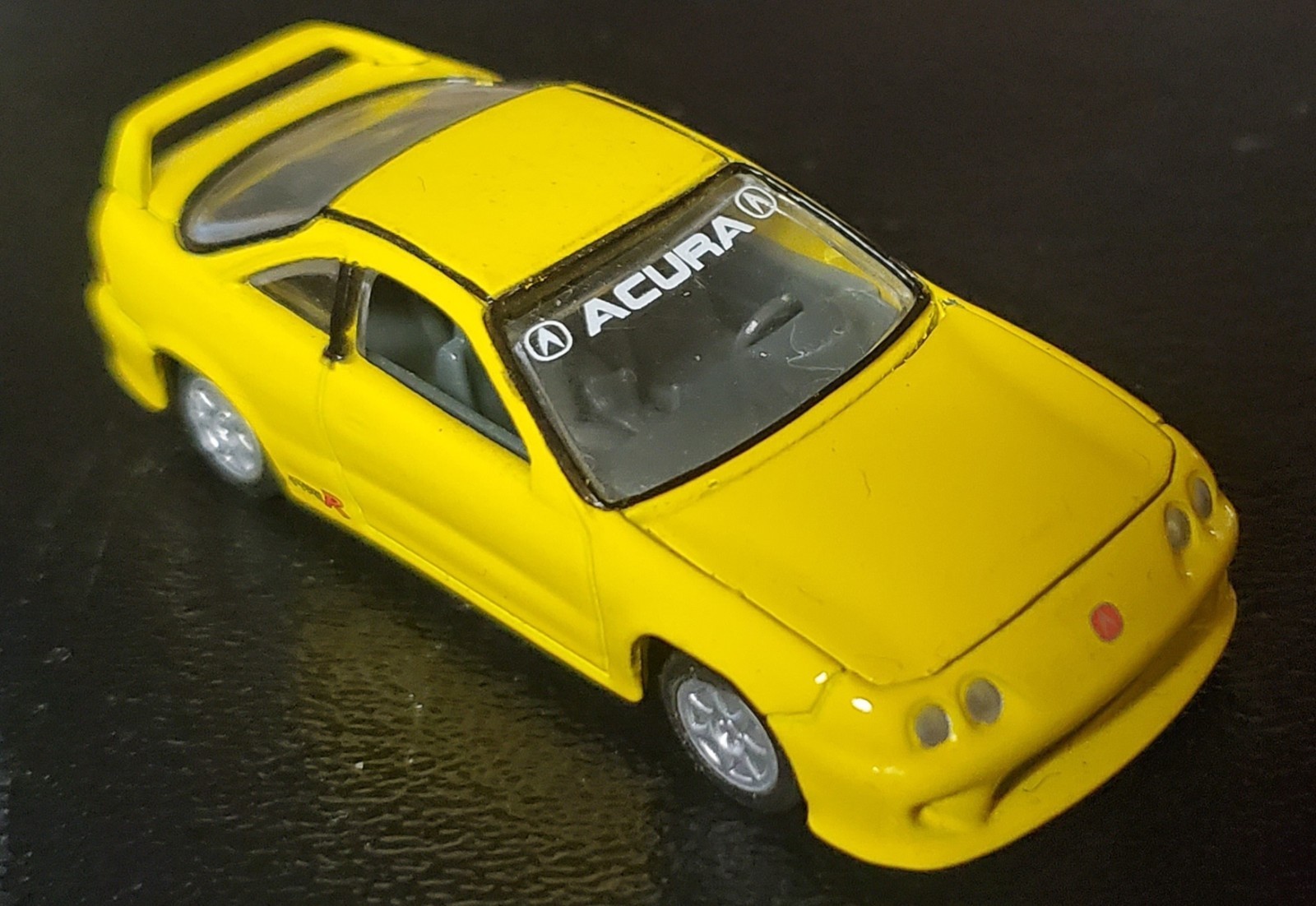 Revell 1:64 Acura Integra Type R, Yellow, Loose – No Package – Honda