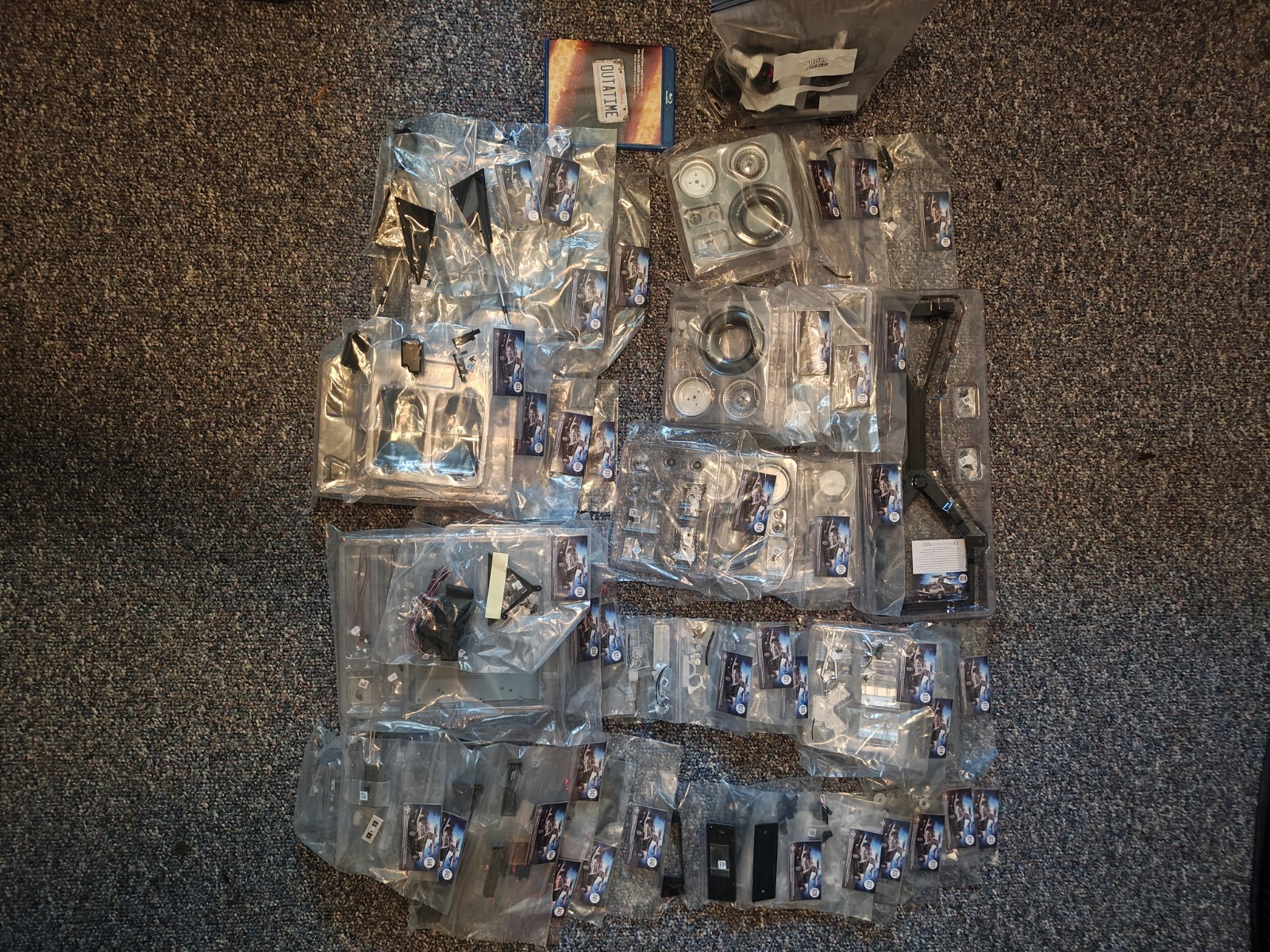 Eaglemoss 1:8 Scale Model Build The Delorean Issues 1-46
