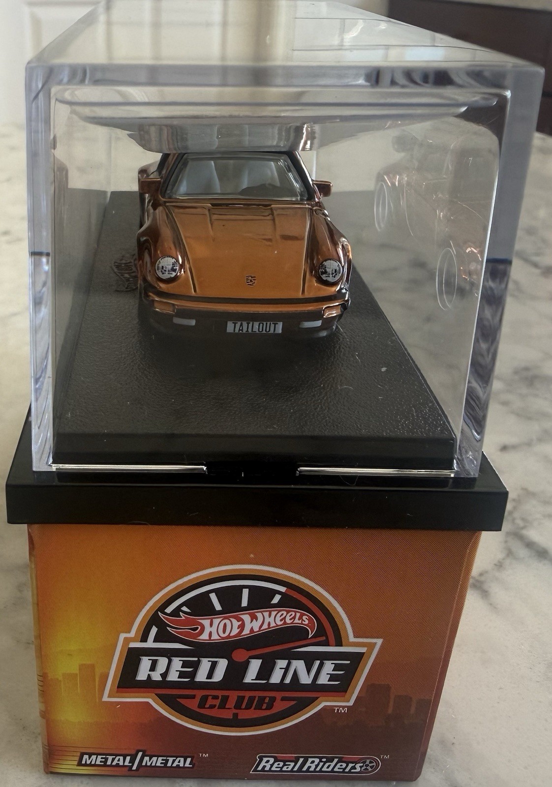 Hot Wheels RLC Exclusive 1988 Porsche 911 Turbo 3.3 Targa Bronze