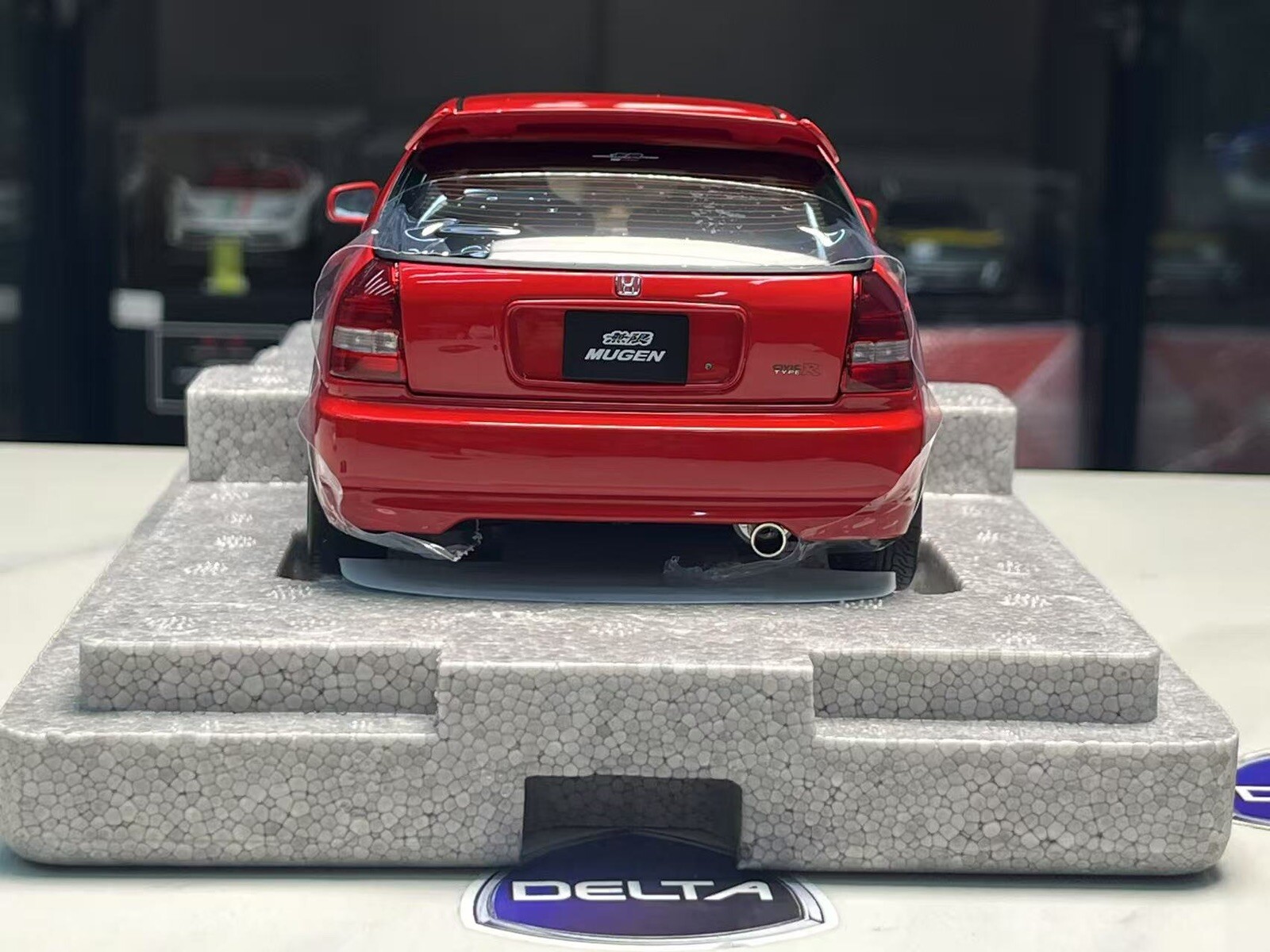 Motorhelix 1/18 honda civic type R Ek9 Mugen Red