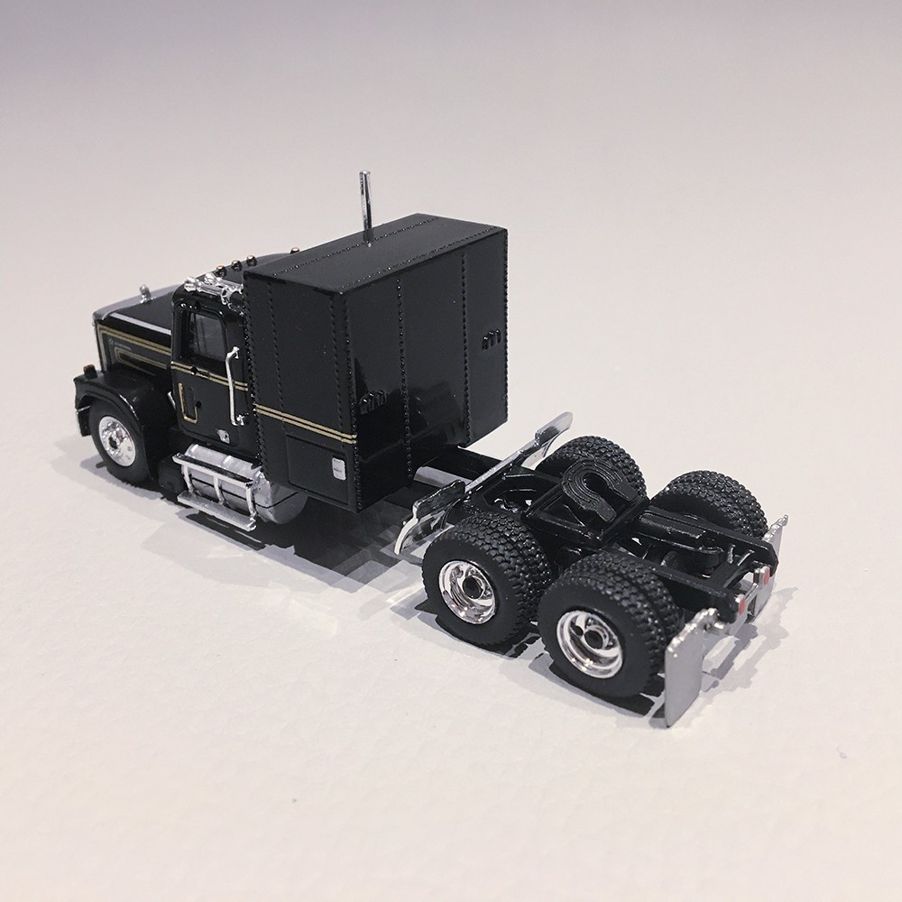 Brekina #85776 – GMC General Truck (1980) – HO 1:87 Scale