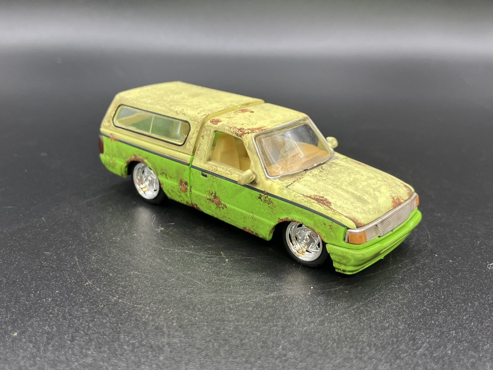 1995 Ford Ranger Pickup Truck Weathered Rusty Barn Find 1/64 Diecast Custom M2