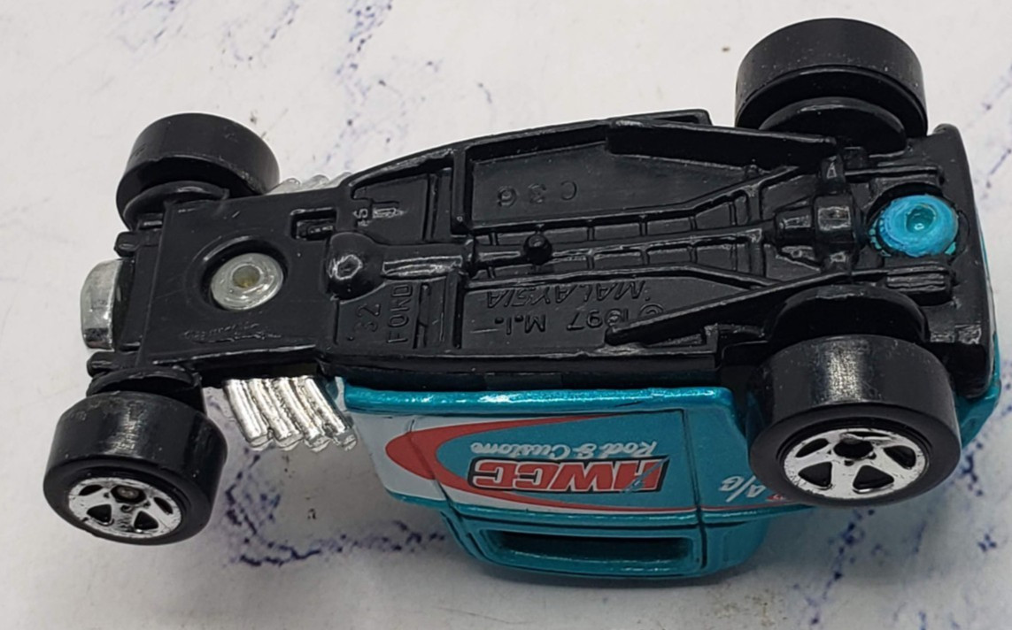 Hot Wheels HW Hot Rods ’32 Ford HWCC Rod & Custom Aqua Blue Car
