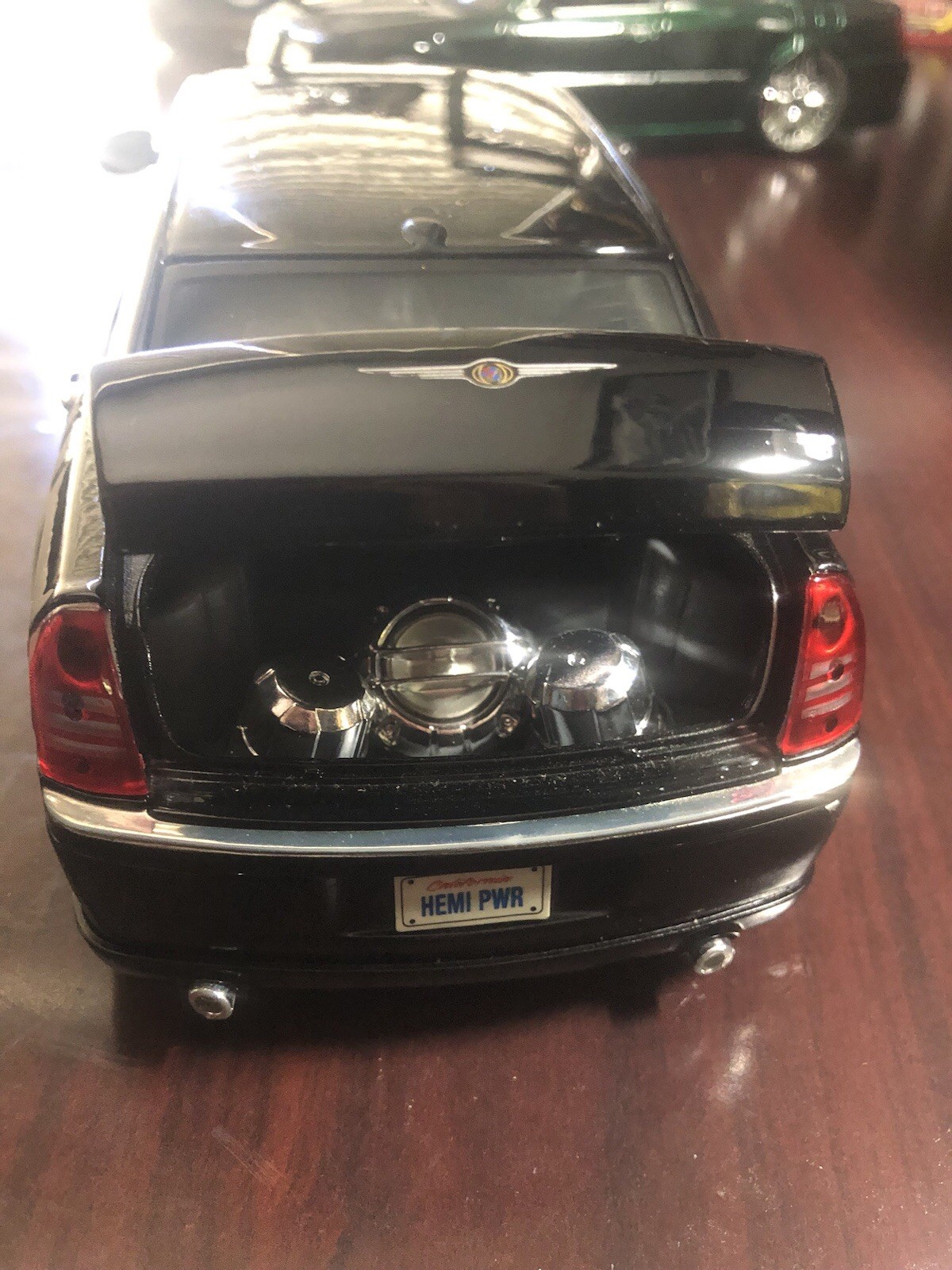 1:18 Chrysler 300C Hemi Black