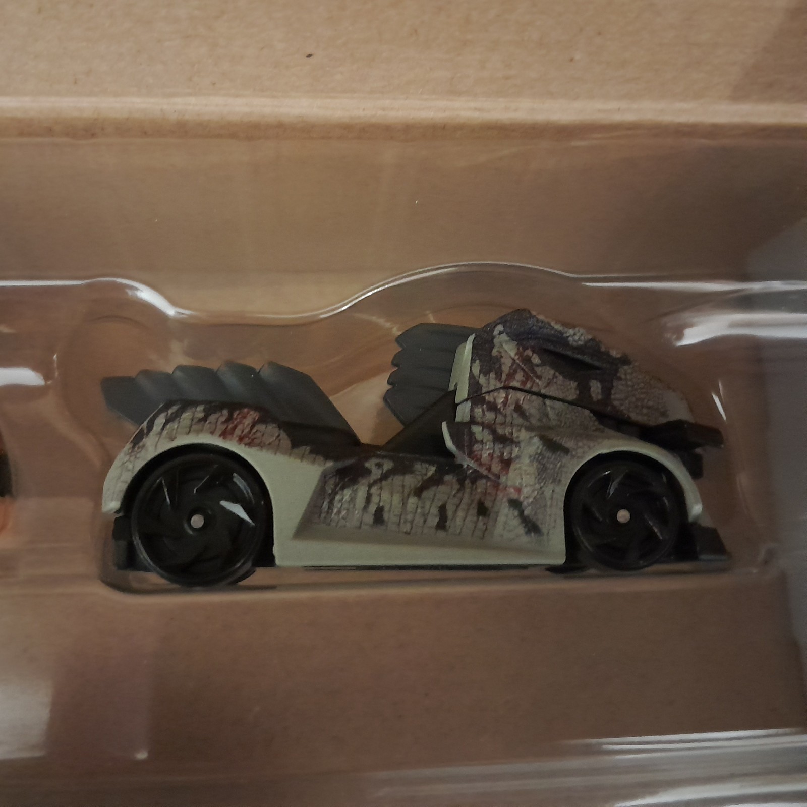 Hot Wheels Jurassic World Dominion 1:64 Diecast Character Car Set 2022