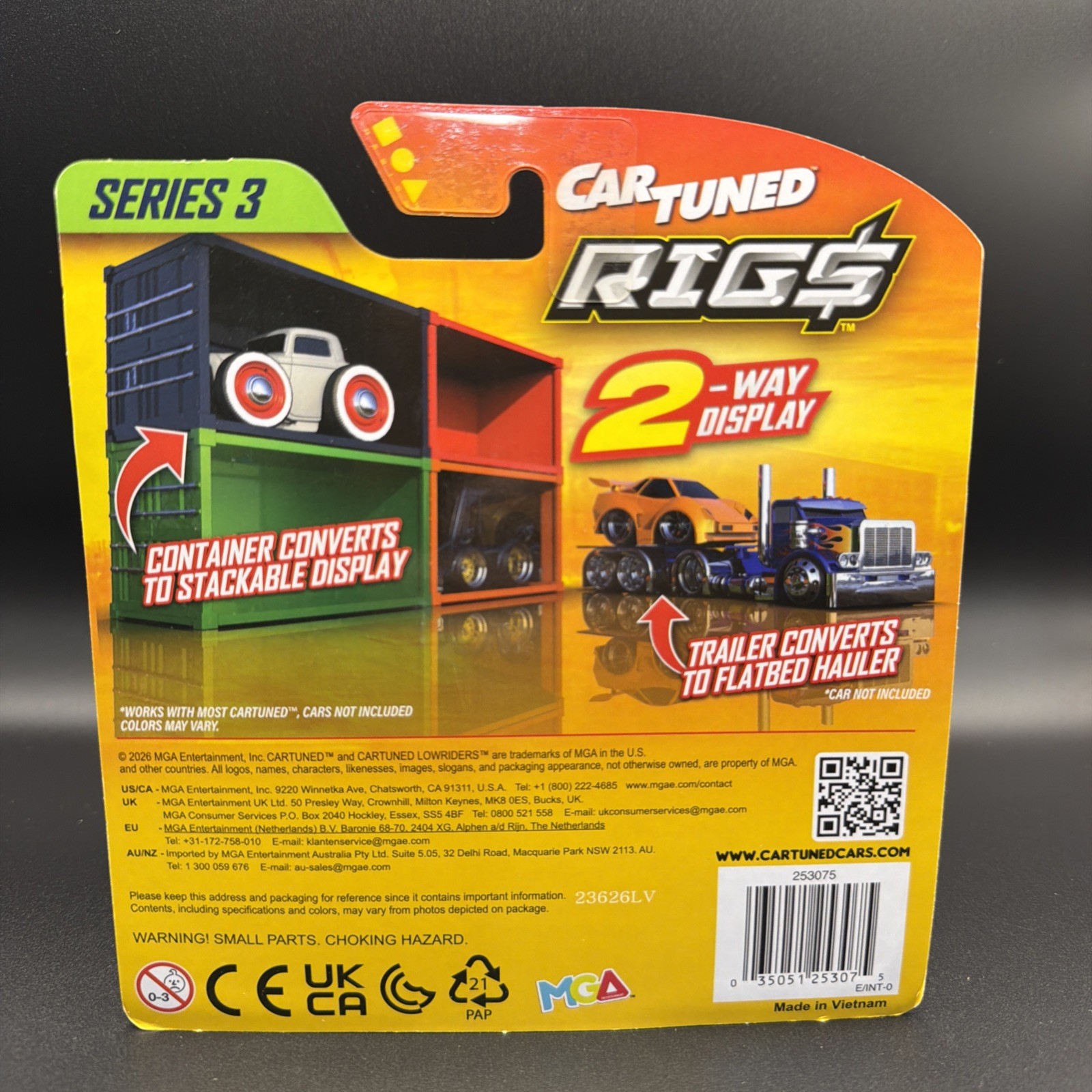 Car Tuned RIGS Series 3 – Sneaky Pete Container #03 – Red W/ Black Container