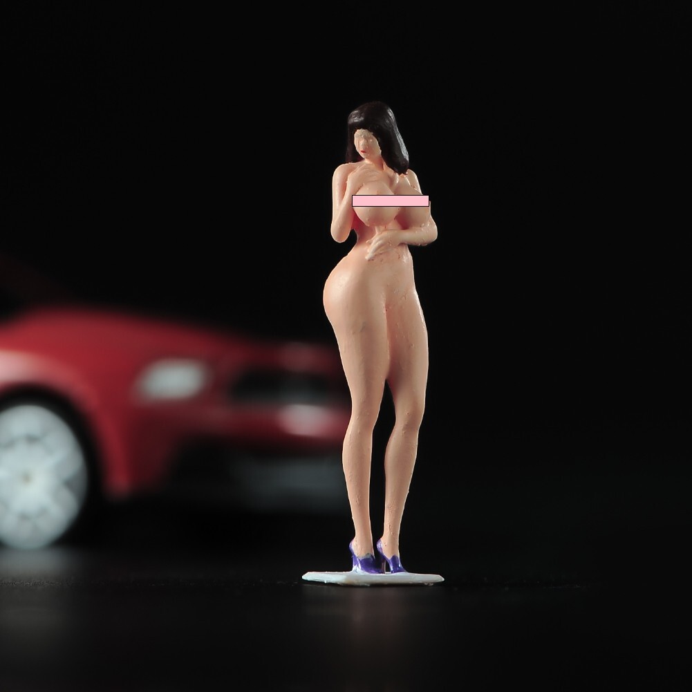 Mini Resin 1:64 Painted Beauty Sexy Girl Doll Figure Miniature Model Fit Car Toy