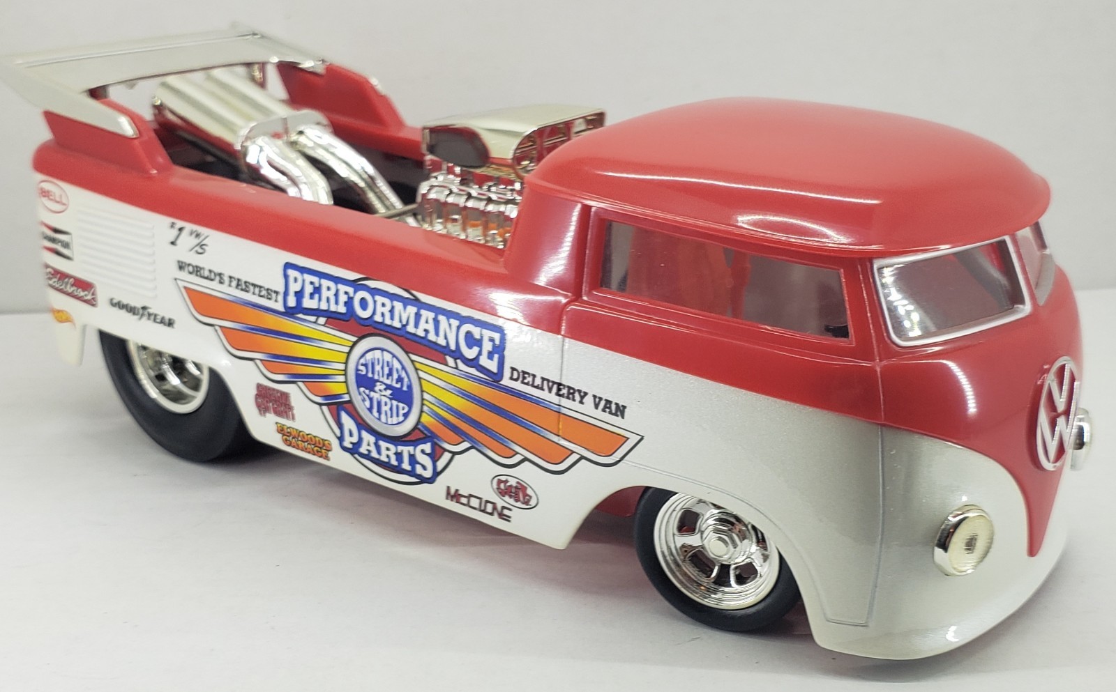 Red & White Volkswagen Bus Dragster by HotWheels [kw356]