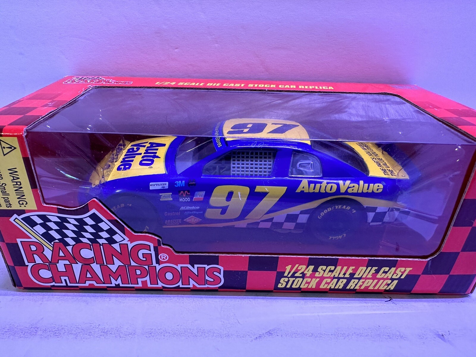 1997 Racing Champions Auto Value #97 Darryl Waltrip 1:24th race car