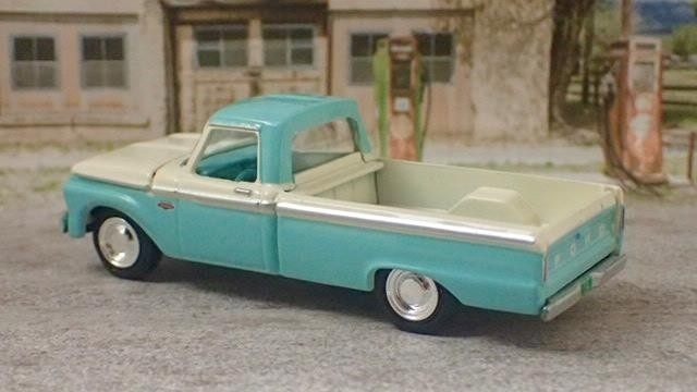 Classic 4th Gen 1961- 1966 FORD F-100 V8 Pickup 1/64 Scale Limited Edition Z