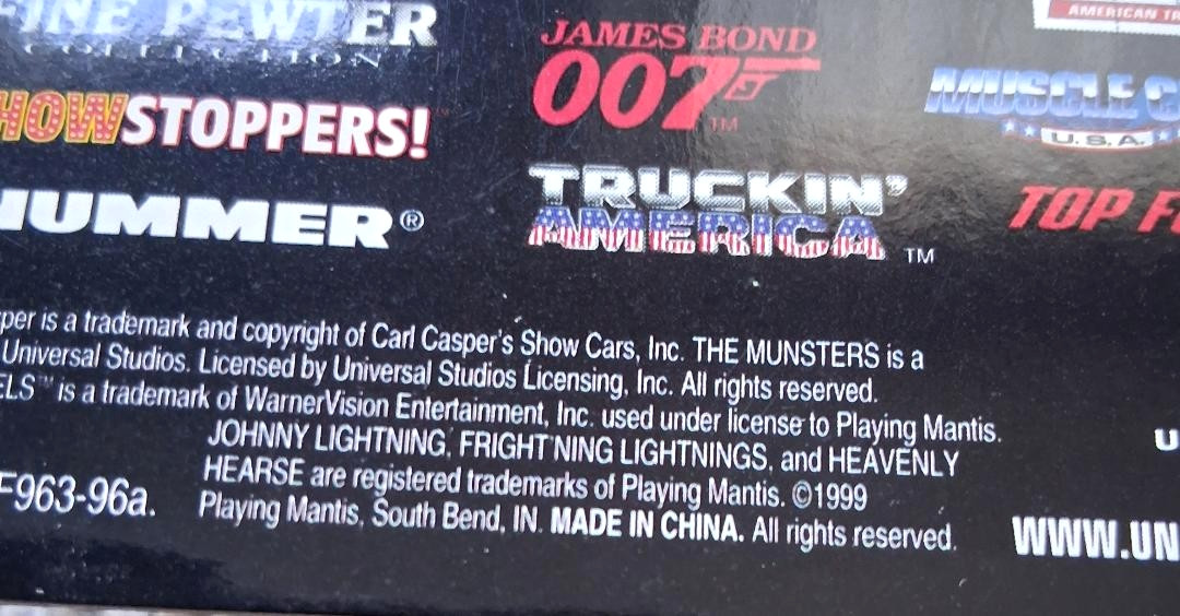 NEW, 1999 Johnny Lightning Munsters Koach 1/64