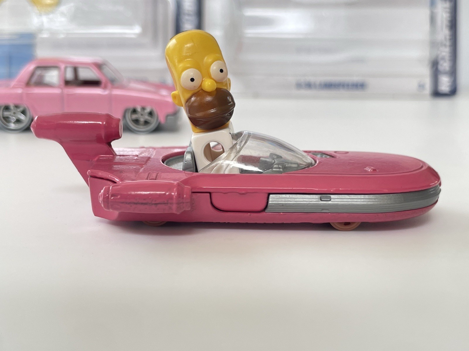 Hot Wheels The Simpsons Family Car + CUSTOM Simpsons Landspeeder- CUSTOMIZED