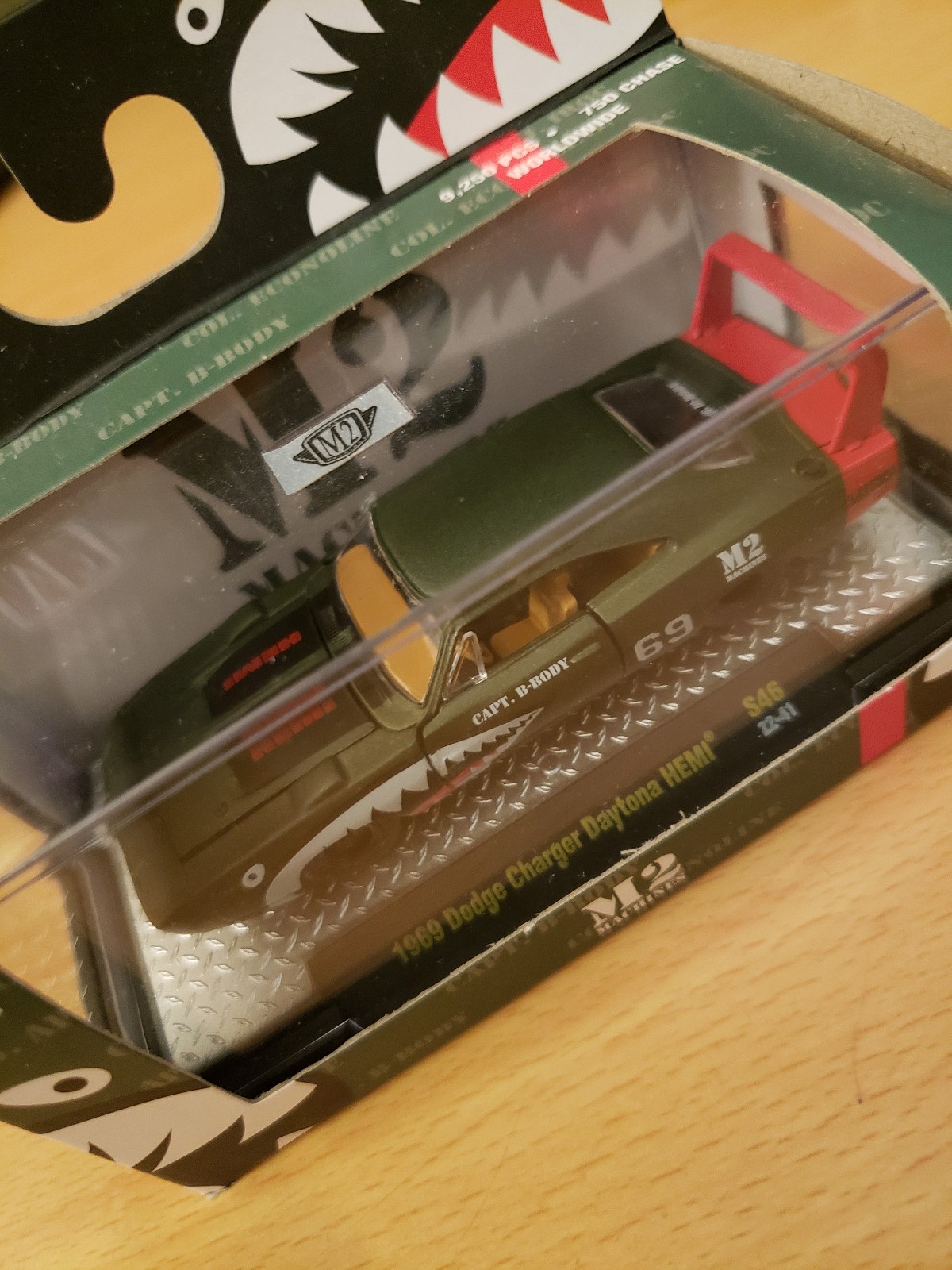 M2 Machines Military Tiger Shark Mouth – Set of 6 IN FACTORY SLEEVE