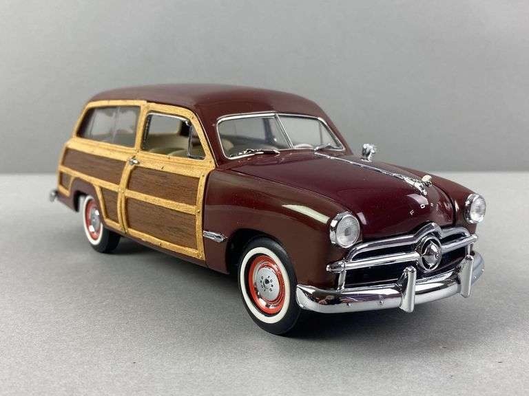 Franklin Mint 1949 Ford Woody Wagon New in Box