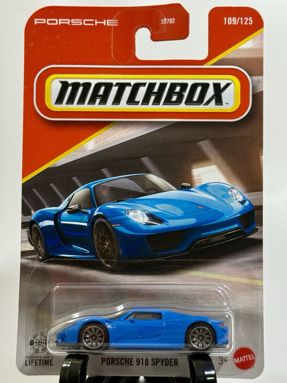 Matchbox 1-75 2014 Porsche 918 Spyder 1:64 Diecast W/Case