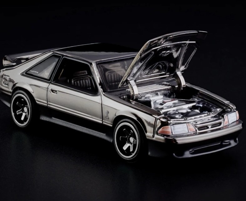 2025 RLC Exclusive Collectors 1993 Ford Mustang COBRA R Shadow Chrome