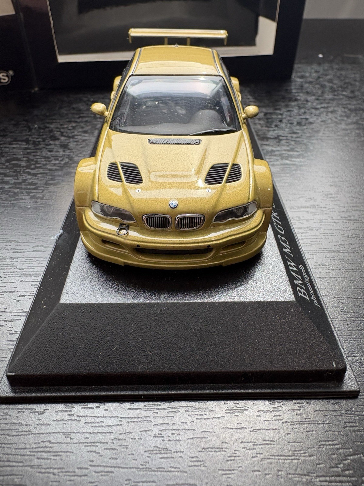 1:43 Minichamps BMW M3 E46 GTR Phoenix Yellow