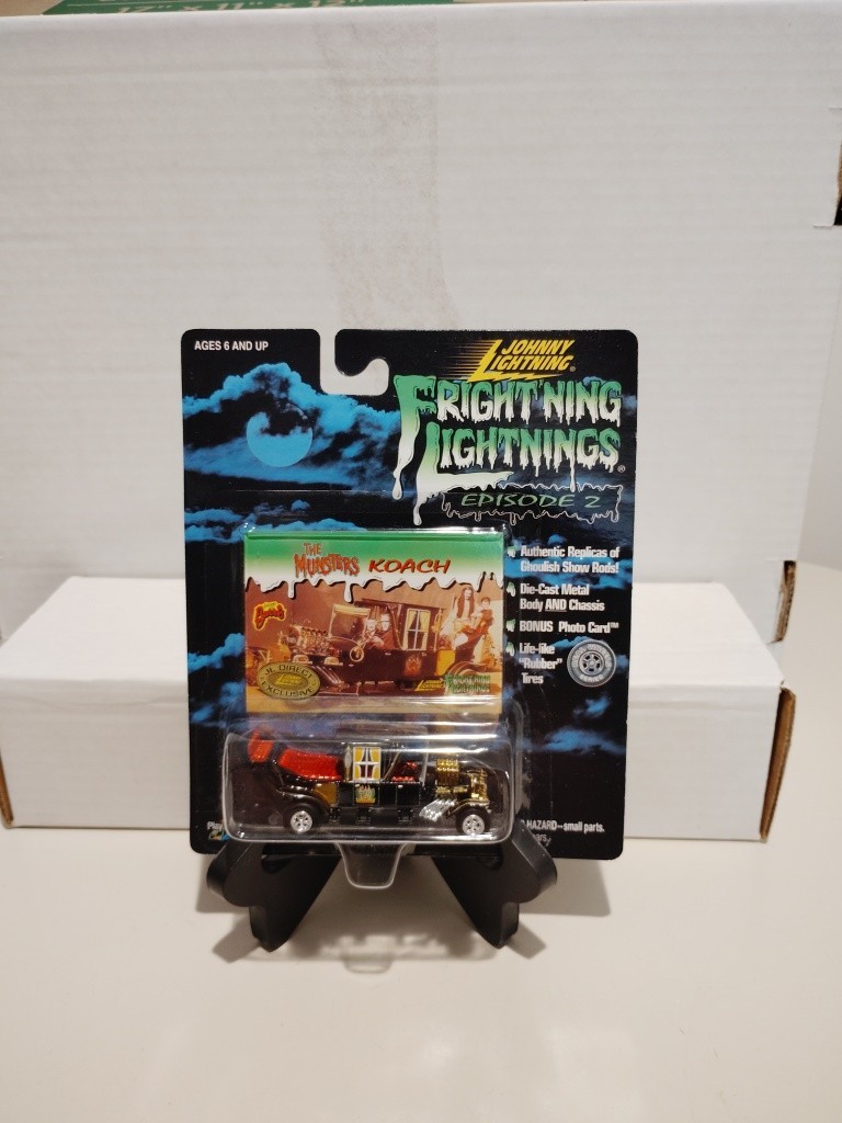 1999 Johnny Lightning Frightning Lightnings The Munsters Koach