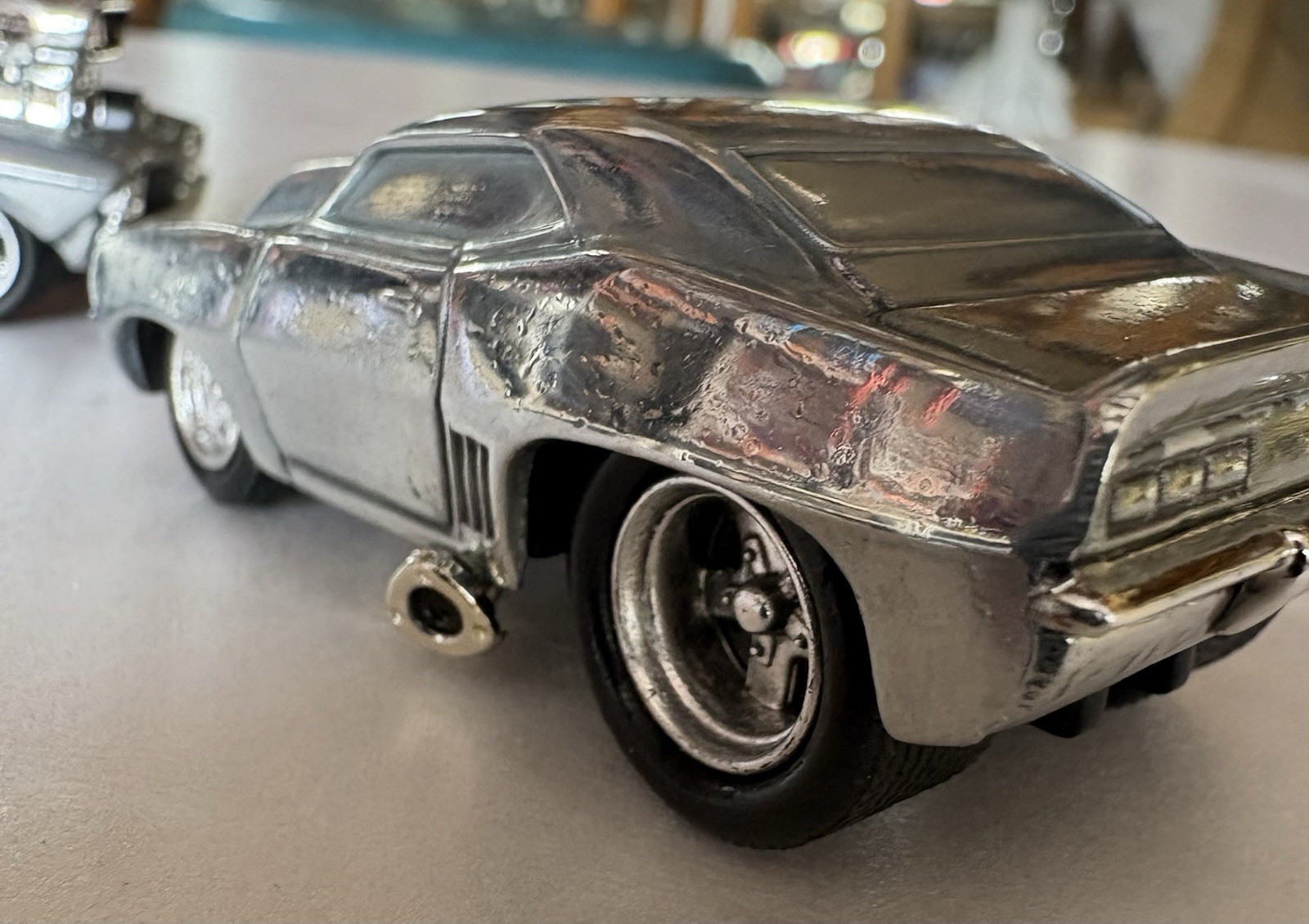 Muscle Machines 1/64 RAW 1969 Camaro SS Custom Hot Rod Rare 2004