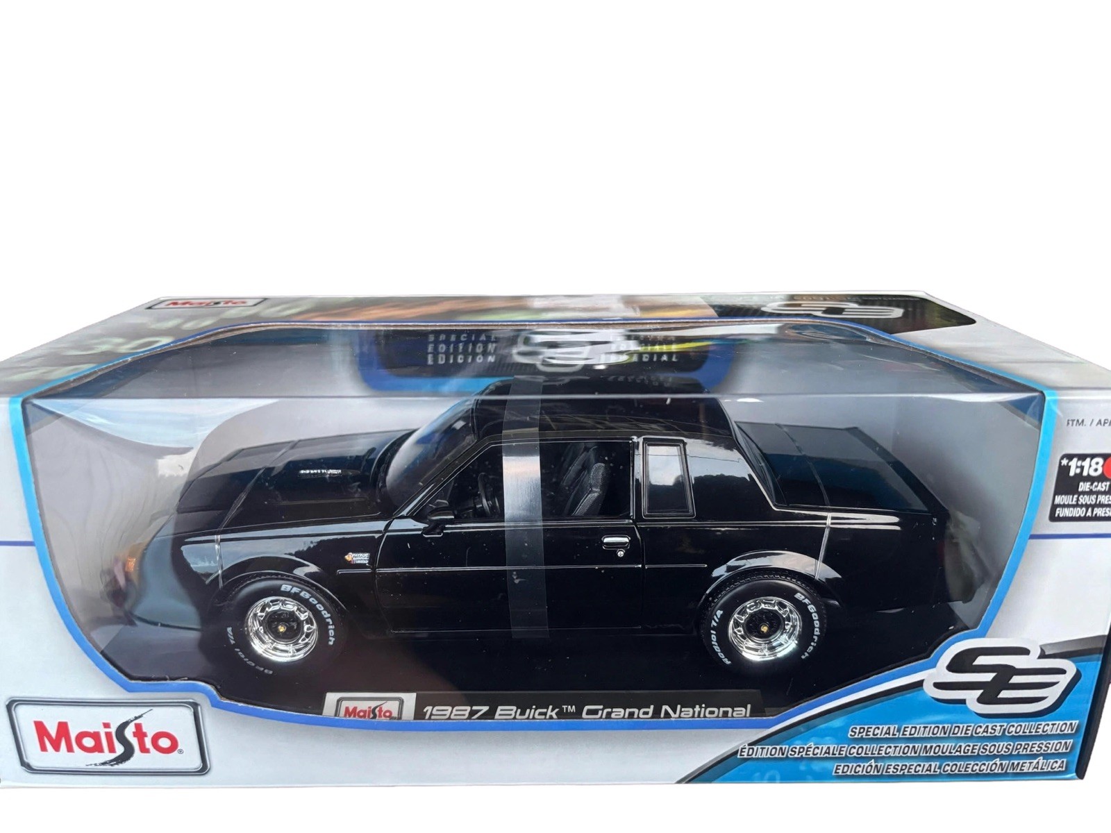 1987 BUICK REGAL GRAND NATIONAL BLACK 1/18 DIECAST MODEL CAR MAISTO 31479