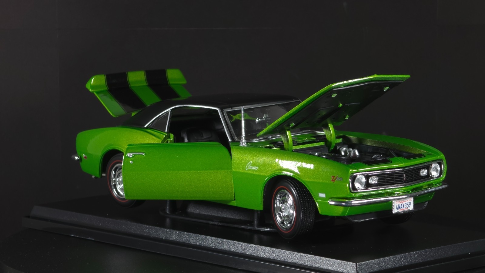 1968 Chevrolet Camaro Z/28 Coupe 1:18 Maisto Exclusive Style Special Edition