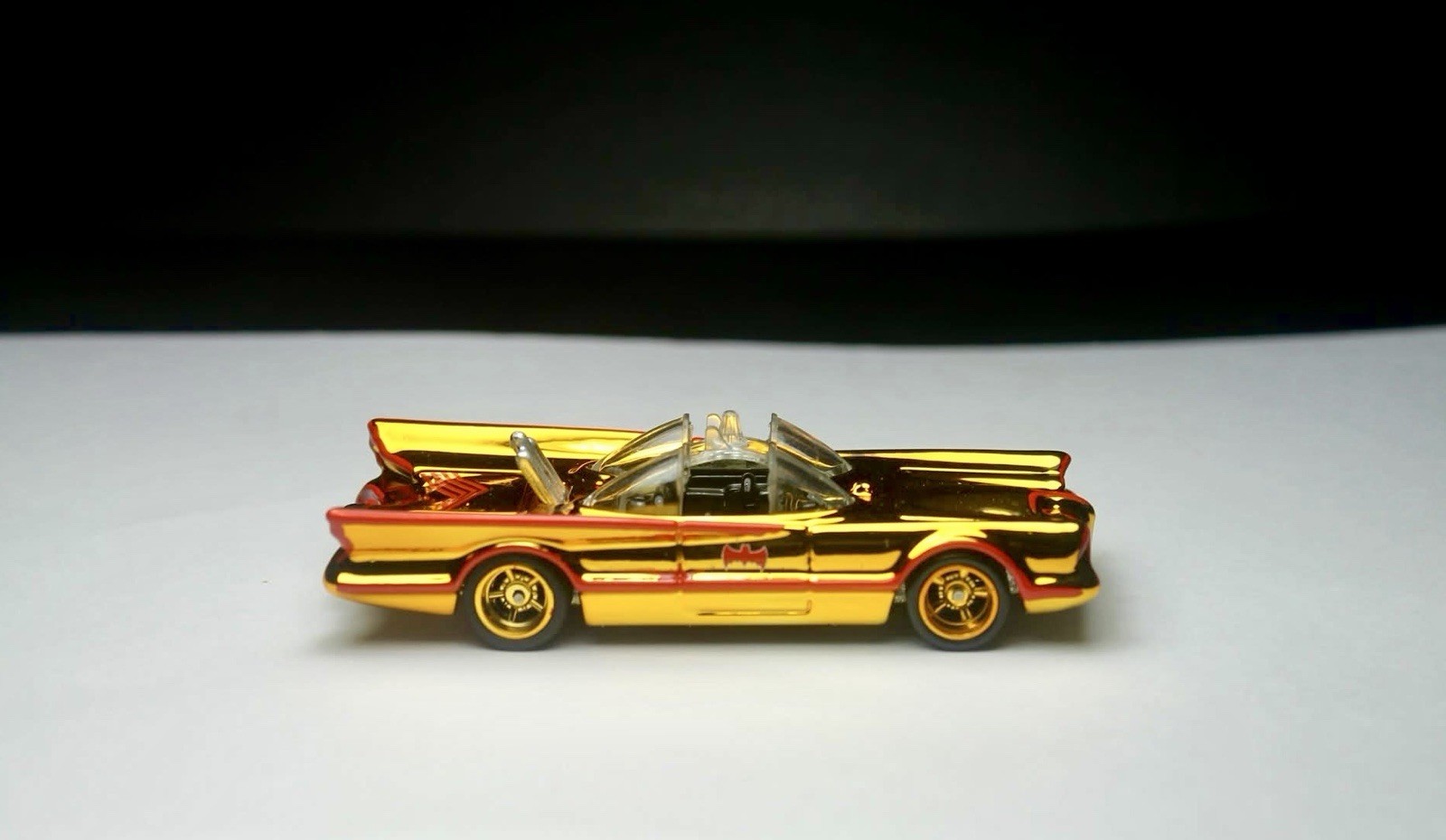 Hot Wheels Batman Batmobile Tv Series Gold Spectraflame Custom MADE READ!