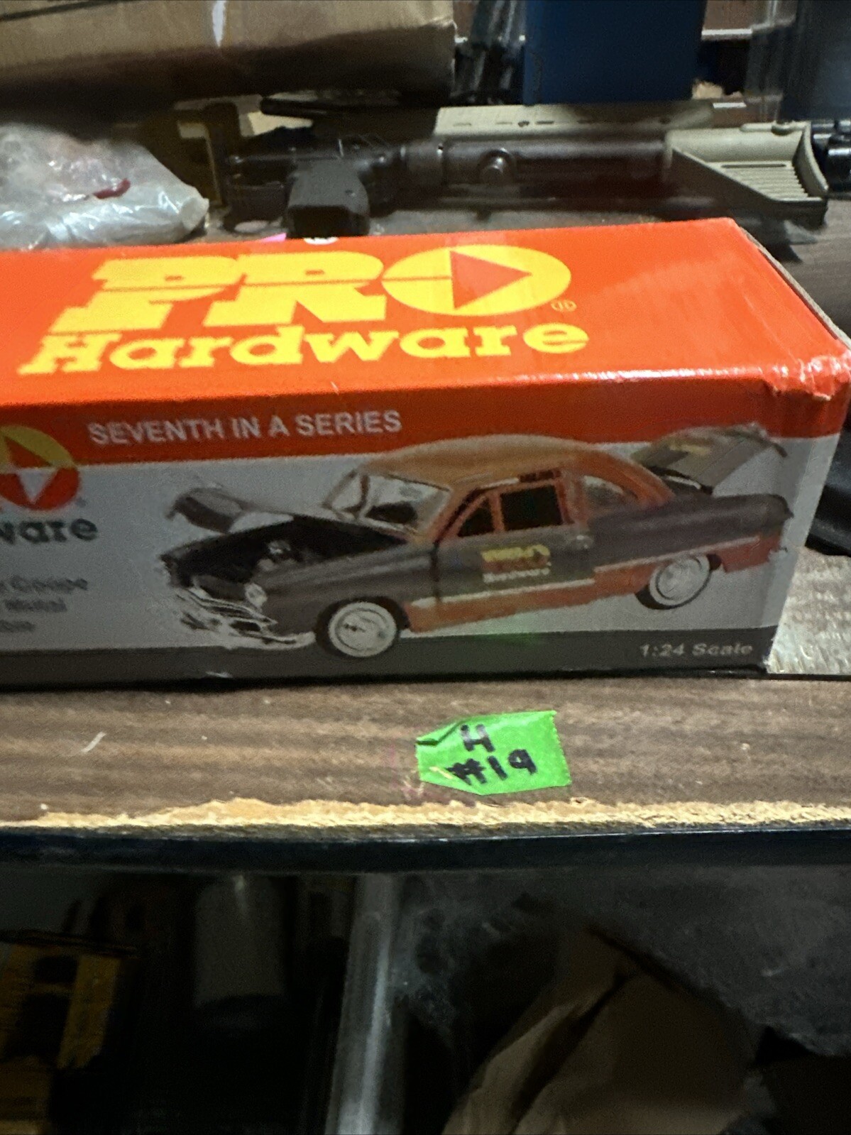 1949 Ford “Shoebox” Coupe Diecast Pro Hardware Model w/ Flathead V8 NIB 1:24