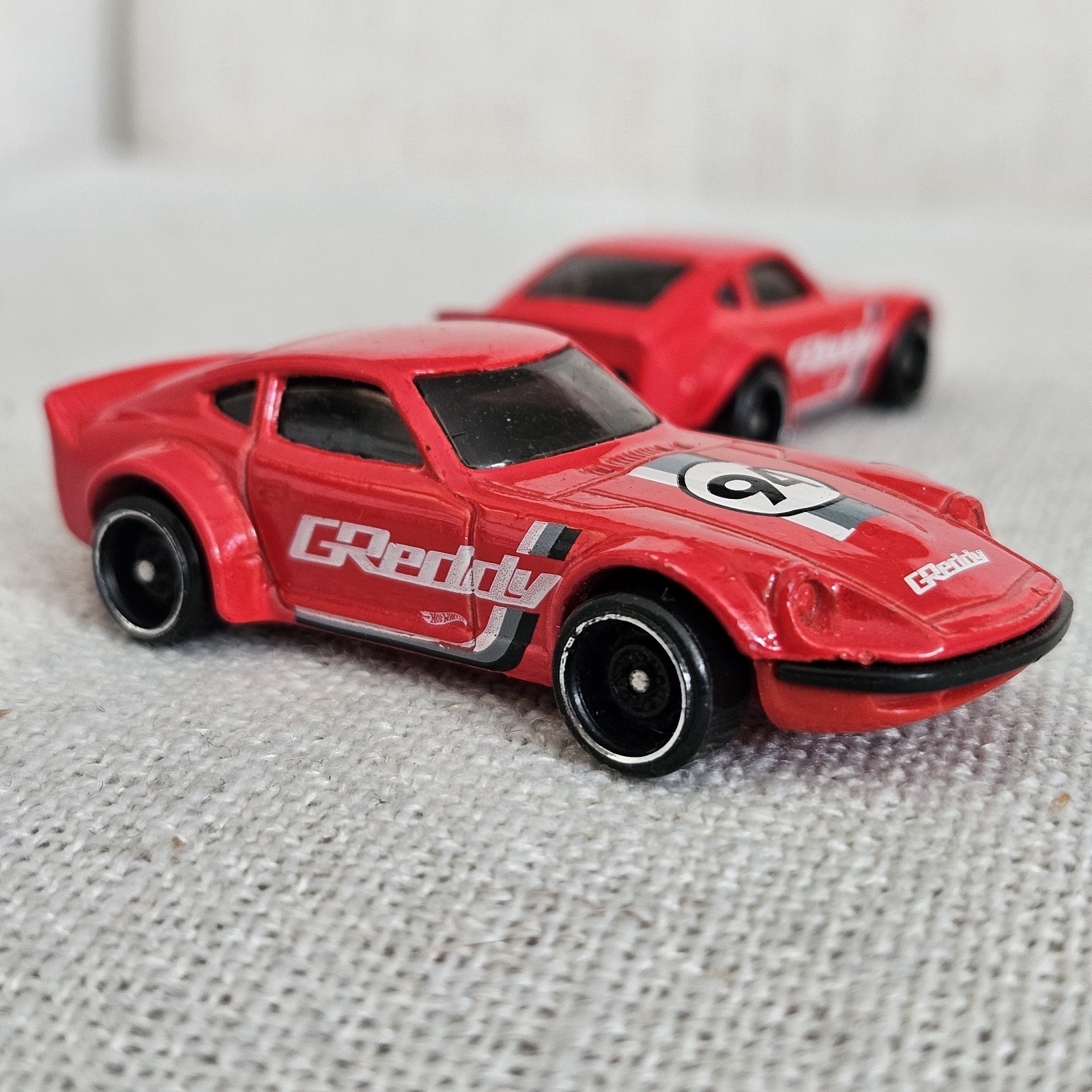 (2) Hot Wheels Nissan Fairlady Z Red Loose HW Greedy Malaysia