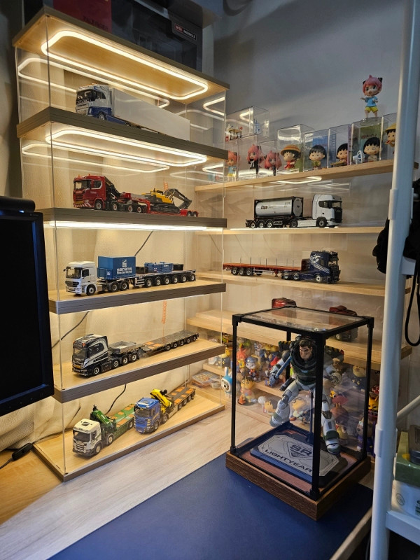 DIY Diorama Acrylic Display Case Ring LED Lighting for Action Figure Car Models