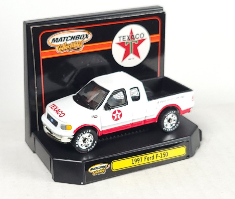 Matchbox loose Premiere Collectibles Texaco 1997 Ford F-150 white with stand
