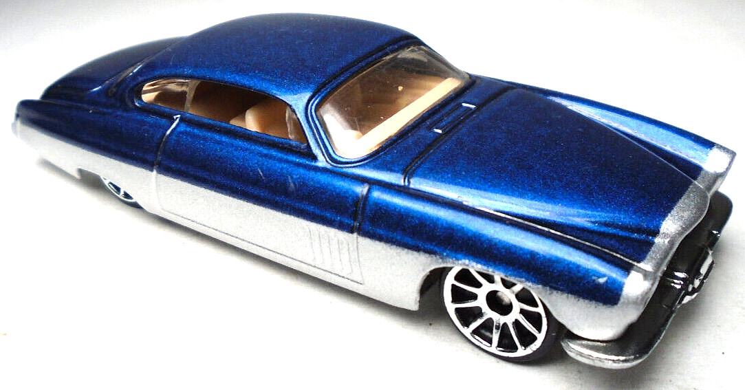 2012 HOT WHEELS MYSTERY CARS FISH’D & CHIP’D BLUE & SILVER 3 1/8″ DIECAST CAR